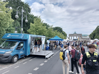 BfS-Infomobil beim Umweltfestival Berlin